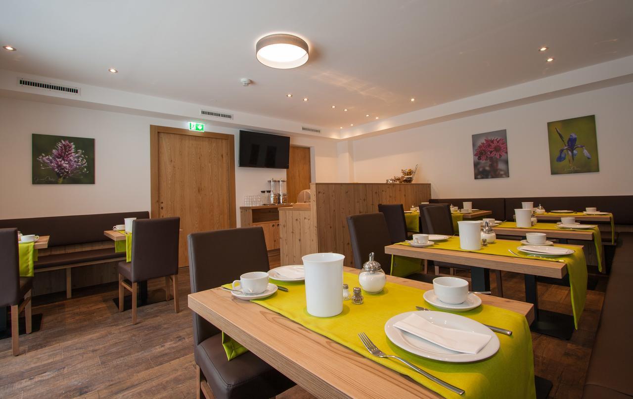 Haus Sattelblick Hotel Санкт Антон ам Арлберг Екстериор снимка
